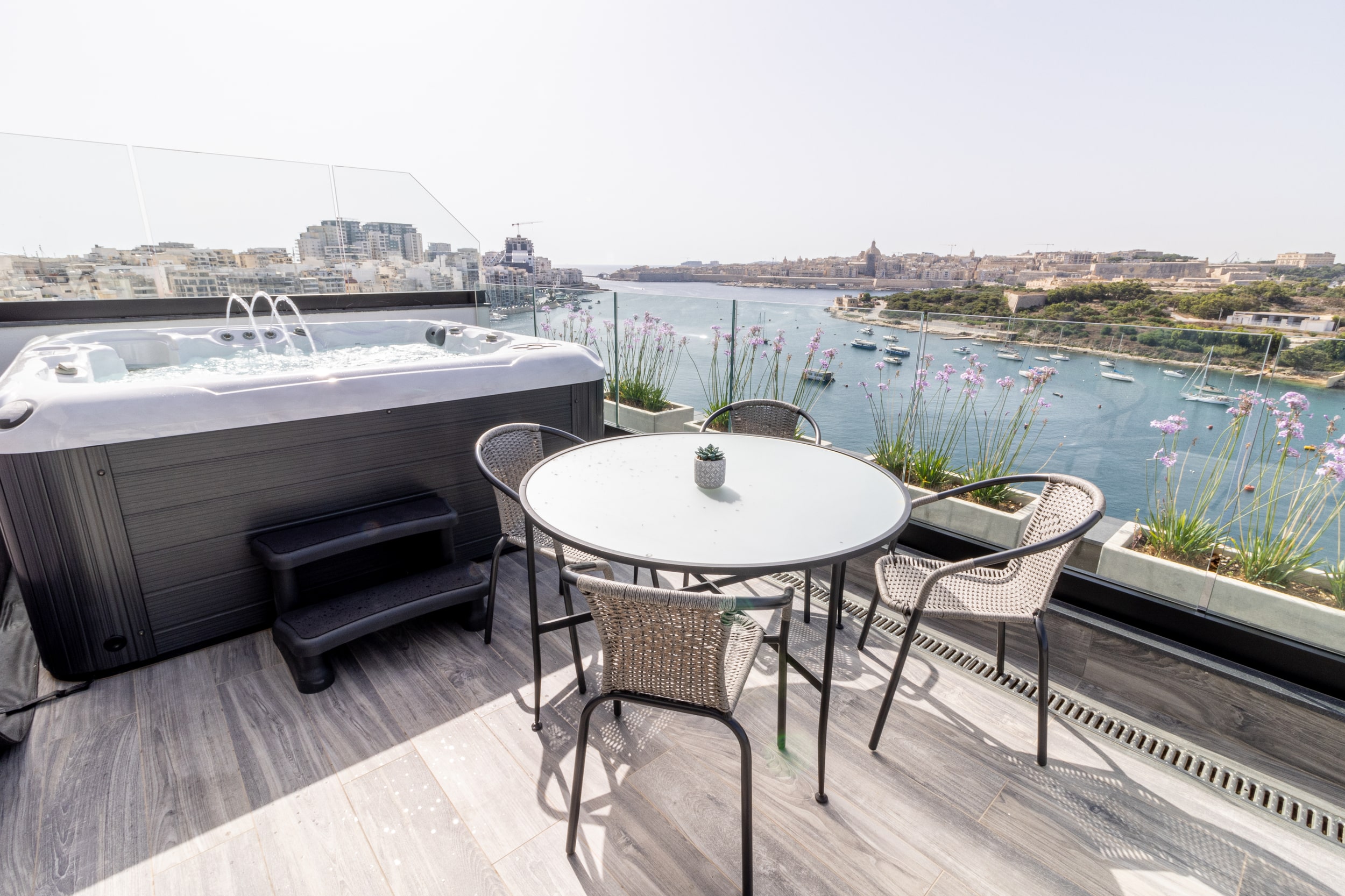 Picture Idea: Penthouse Suite